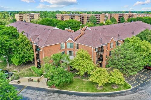 815 Leicester Unit 203, Elk Grove Village, IL 60007
