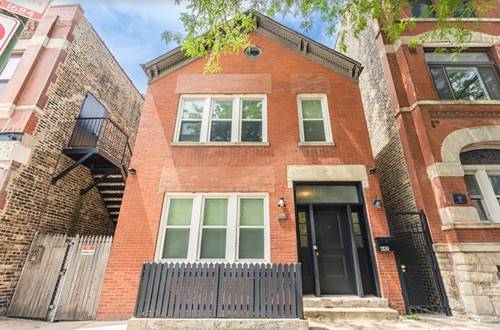 442 N Aberdeen, Chicago, IL 60642