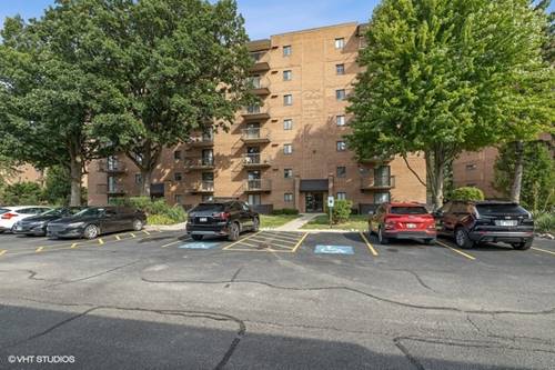 5970 Lake Bluff Unit 702, Tinley Park, IL 60477