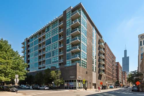 225 S Sangamon Unit 812, Chicago, IL 60607