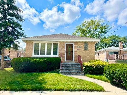 5026 N Busse, Chicago, IL 60656