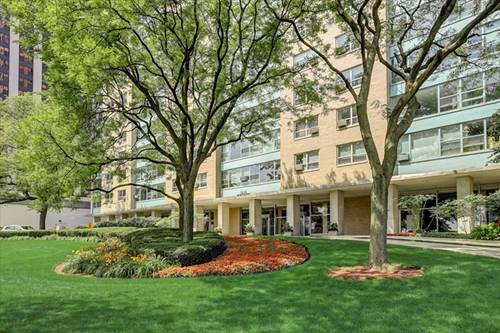 3180 N Lake Shore Unit 3D, Chicago, IL 60657