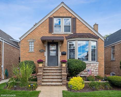 5317 N Meade, Chicago, IL 60630
