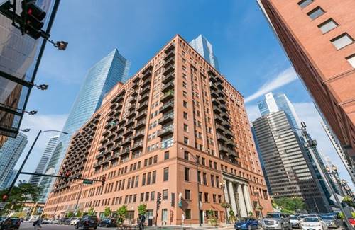 165 N Canal Unit 1605, Chicago, IL 60606