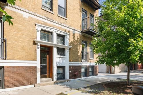 1952 W Byron Unit 2, Chicago, IL 60613