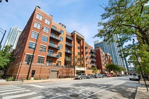 560 W Fulton Unit 403, Chicago, IL 60661