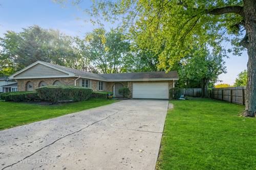 1129 W Golf, Libertyville, IL 60048