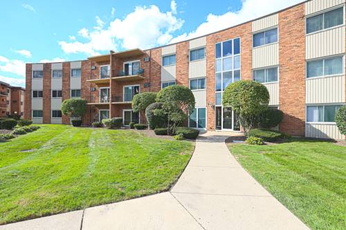 9724 S Karlov Unit 110, Oak Lawn, IL 60453