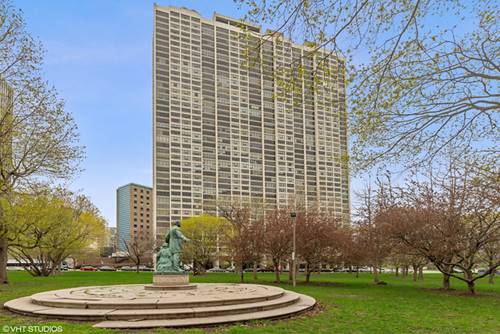 2800 N Lake Shore Unit 1410, Chicago, IL 60657