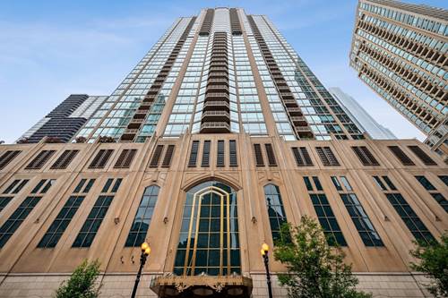 21 E Huron Unit 3703, Chicago, IL 60611