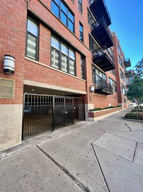 333 W Hubbard Unit 4A, Chicago, IL 60654