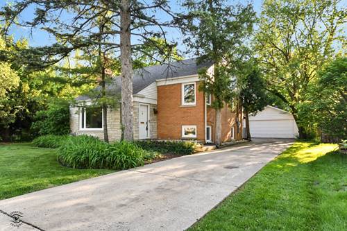 928 Echo Unit 1, Glenview, IL 60025