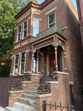 2249 W Belmont, Chicago, IL 60618