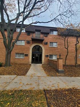 18555 Hickory Unit 3-20, Lansing, IL 60438