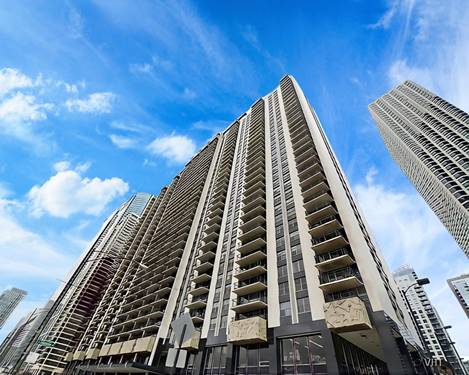 400 E Randolph Unit 908, Chicago, IL 60601
