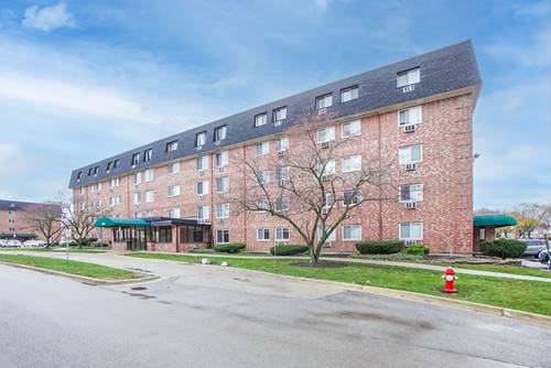 5011 Valley Unit 102, Streamwood, IL 60107