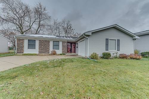 105 Heine, Streamwood, IL 60107