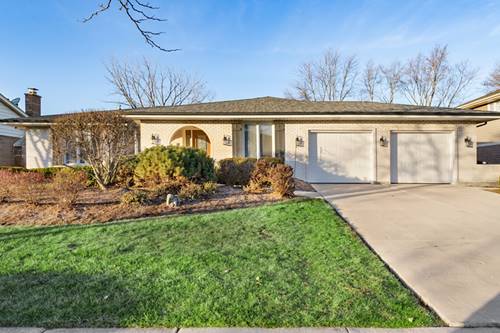 158 Chaucer, Willowbrook, IL 60527