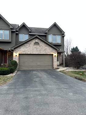 982 Ascot, Elgin, IL 60123