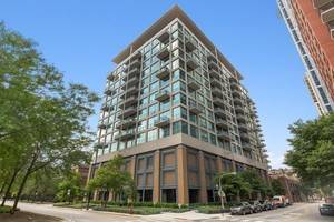 125 E 13th Unit 513, Chicago, IL 60605