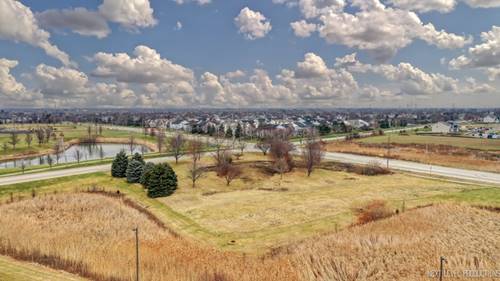 10140 S Eola, Oswego, IL 60543