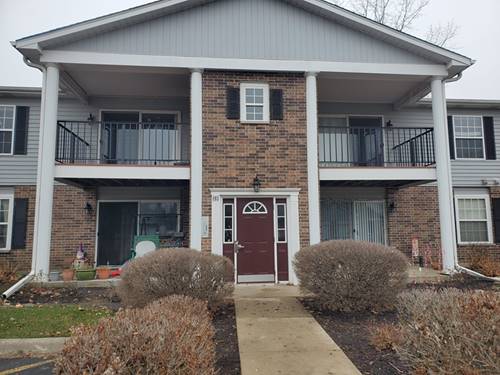 893 Golf Course Unit 8, Crystal Lake, IL 60014