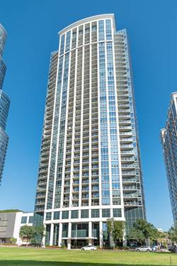 1235 S Prairie Unit 901, Chicago, IL 60605