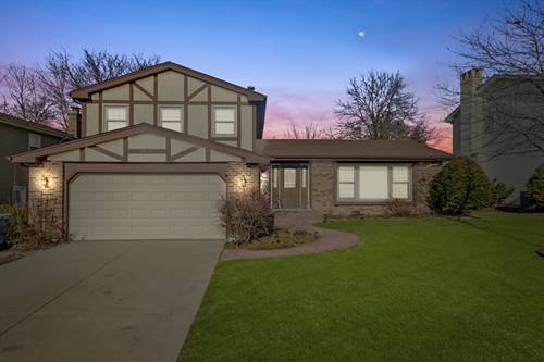 2820 Sun Valley, Lisle, IL 60532