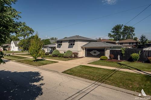 8549 Latrobe, Burbank, IL 60459