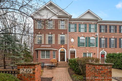 249 Box Car, Naperville, IL 60540