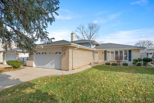 547 N Edgewood, Lombard, IL 60148