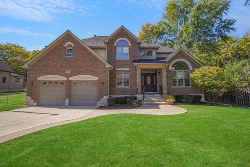 8836 Skyline, Burr Ridge, IL 60527