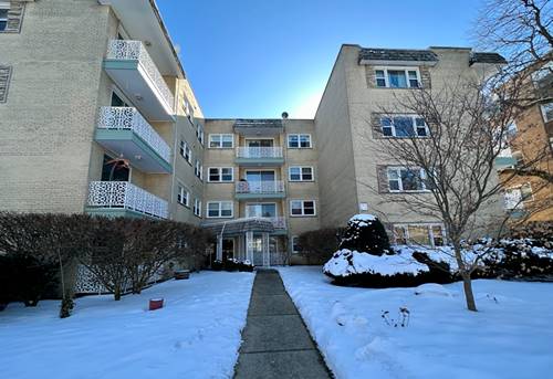 710 Oakton Unit 103, Evanston, IL 60202