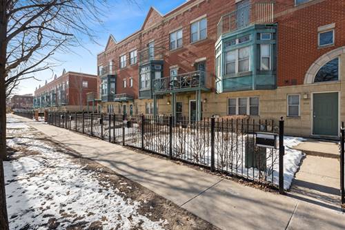 4518 S Woodlawn Unit 4518, Chicago, IL 60653