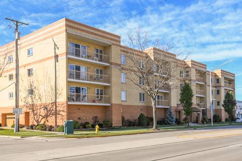 4700 N Harlem Unit 403, Harwood Heights, IL 60706