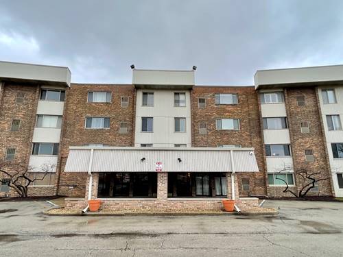 841 N York Unit 225, Elmhurst, IL 60126