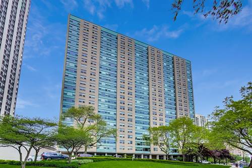 3180 N Lake Shore Unit 14D, Chicago, IL 60657