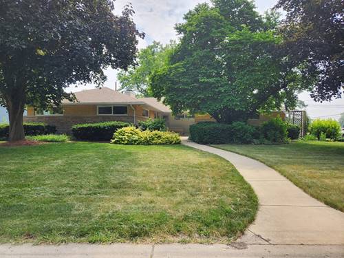 401 S 9th, St. Charles, IL 60174