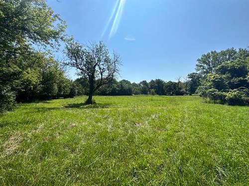 799 W Everett, Lake Forest, IL 60045