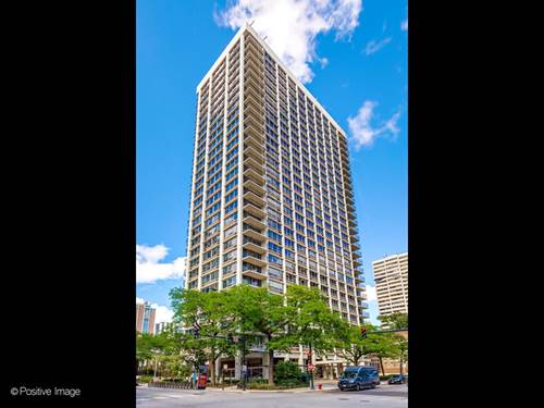 88 W Schiller Unit 3006, Chicago, IL 60610