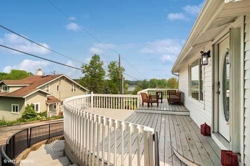23365 N Hillside, Barrington, IL 60010