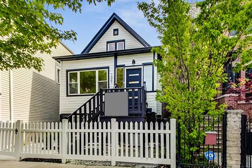 1641 W Barry, Chicago, IL 60657