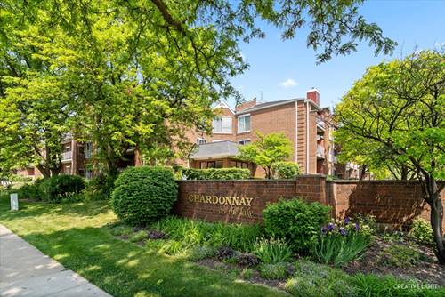 805 Leicester Unit 319, Elk Grove Village, IL 60007