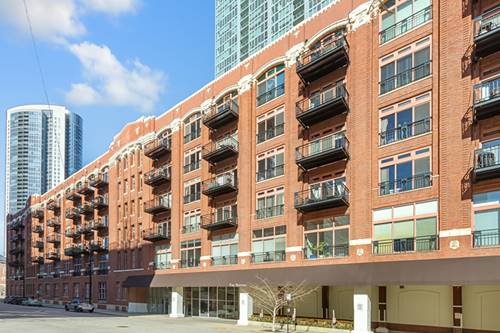 360 W Illinois Unit 618, Chicago, IL 60654