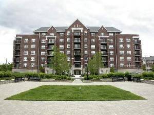 470 W Mahogany Unit 407, Palatine, IL 60067