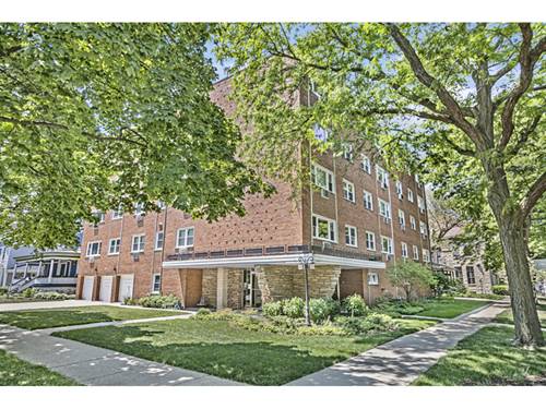 500 Lake Unit 304, Evanston, IL 60201