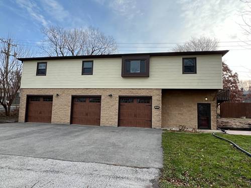 180 N Adams, Oswego, IL 60543