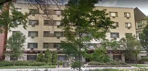 452 W Oakdale Unit 203, Chicago, IL 60657