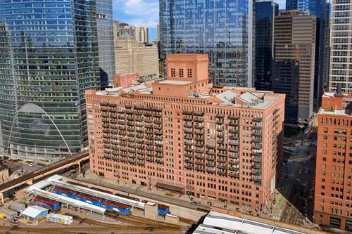 165 N Canal Unit 731, Chicago, IL 60606