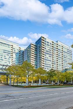 9655 Woods Unit 2010, Skokie, IL 60077